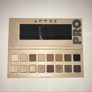Lorac Pro 3 eyeshadow palette